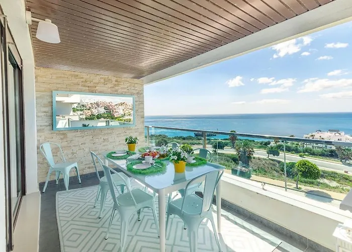 Amazing Sea View 5 Min From * Estepona